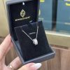 Mặt dây chuyền kim cương dáng tròn